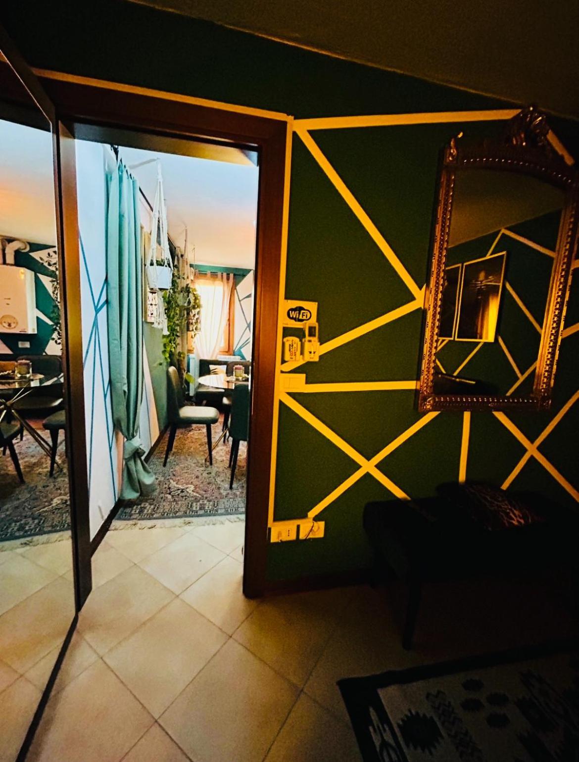 Family House Di Genny E Nicola Small Suite คิออกเจีย ภายนอก รูปภาพ