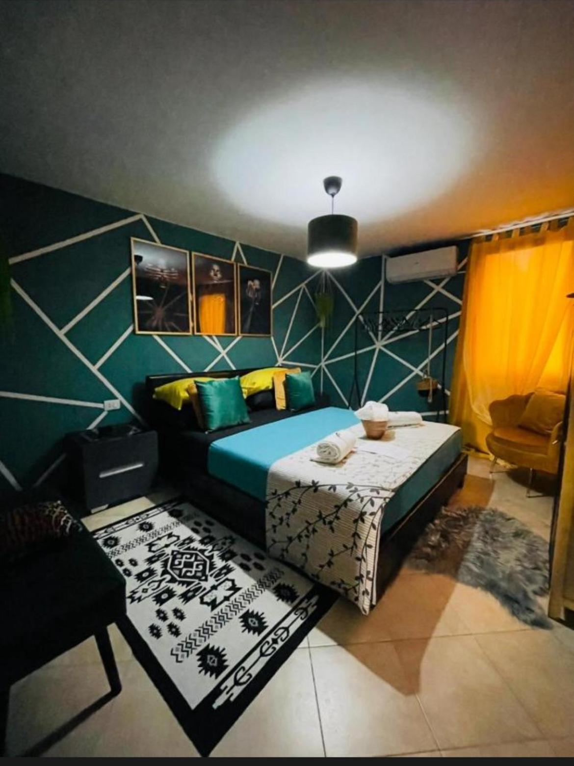 Family House Di Genny E Nicola Small Suite คิออกเจีย ภายนอก รูปภาพ