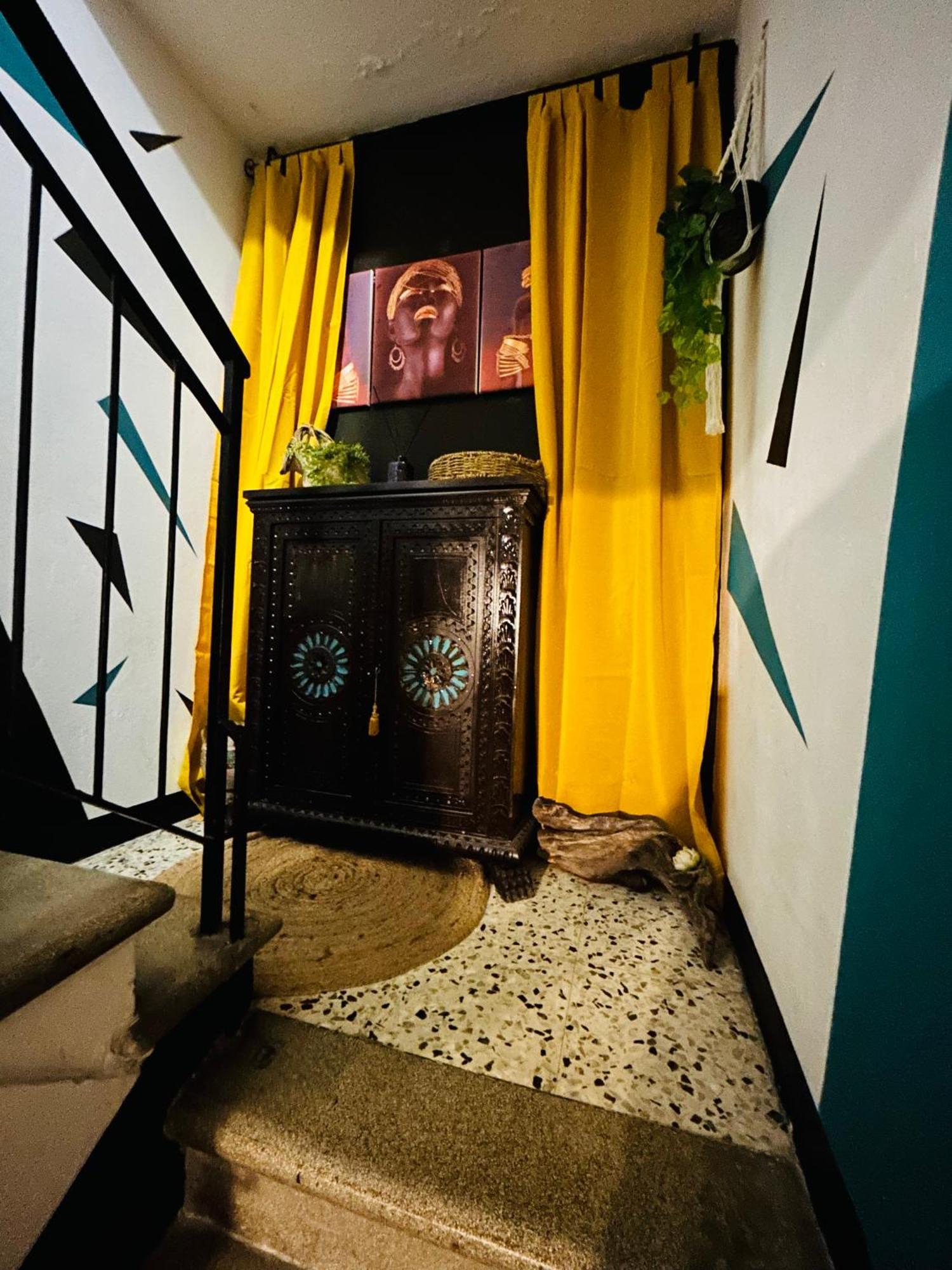 Family House Di Genny E Nicola Small Suite คิออกเจีย ภายนอก รูปภาพ